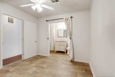 Welcome to 115 Main Street, Hendrix, OK-a true gem in the heart - photo 30