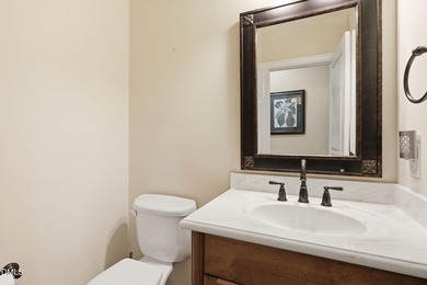 Excellent Convenient Location, Quality & Beautiful, All Brick - photo 18