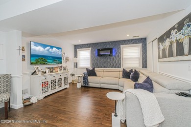 ***93 Mimosa Lane***Welcome to this absolutely stunning home - photo 21