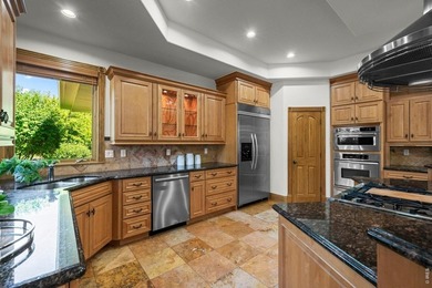 Meticulously maintained by the original owners, this exceptional - photo 22
