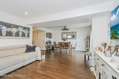 ***93 Mimosa Lane***Welcome to this absolutely stunning home - photo 22
