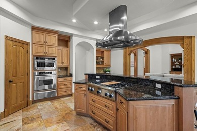 Meticulously maintained by the original owners, this exceptional - photo 23