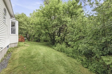 Nestled in Portland's Stroudwater neighborhood on a quiet - photo 29