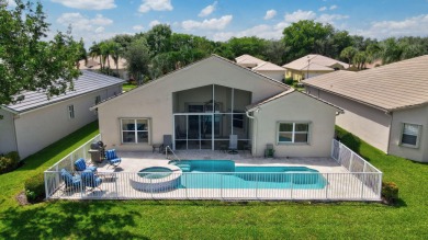(private lake, pond, creek) Home For Sale in Boynton Beach Florida