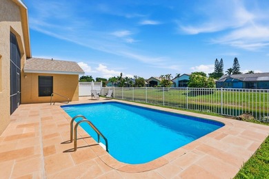 Welcome to this exceptional single-story waterfront residence - photo 36