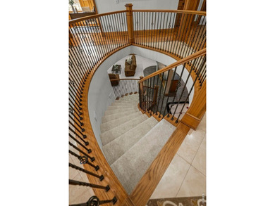 Meticulously maintained by the original owners, this exceptional - photo 38