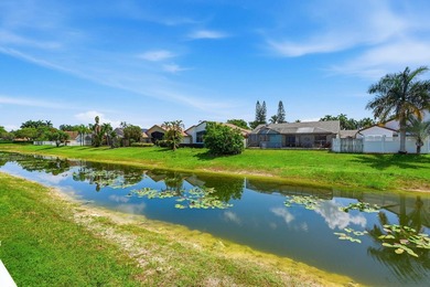 Welcome to this exceptional single-story waterfront residence - photo 38