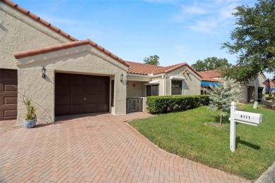 Lake Townhome/Townhouse For Sale in Pinellas Park, Florida