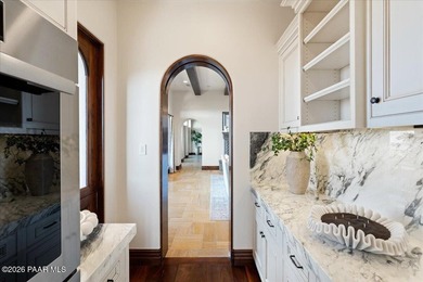 Welcome to ''Casa Di Buona Fortuna'' Architecturally Refined - photo 46