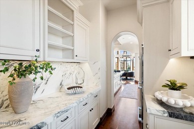 Welcome to ''Casa Di Buona Fortuna'' Architecturally Refined - photo 47