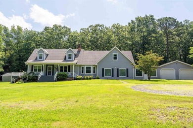 Greers Ferry Lake Home For Sale in Tumbling Shoals Arkansas