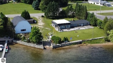 Portage Lake - Manistee County Home For Sale in Onekama Michigan