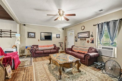 Nestled in the peaceful countryside of Wise County near Decatur - photo 5