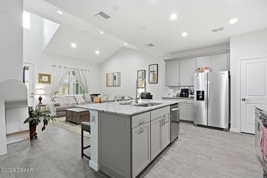 SELLER IS HIGHLY MOTIVATED! Welcome to your slice of paradise at - photo 7