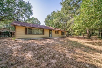 Lake Home Sale Pending in Jefferson, Texas