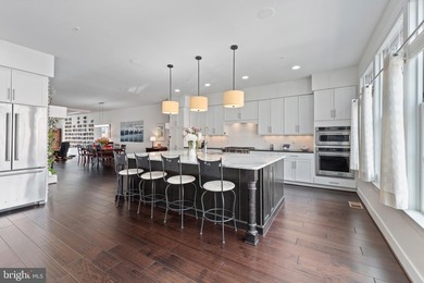 Located in the heart of vibrant Canton, this exceptional - photo 4