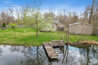 (private lake, pond, creek) Home For Sale in White Lake Michigan