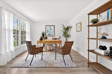Beautifully updated 3-bedroom, 2-bath ranch offering over 2,000 - photo 12