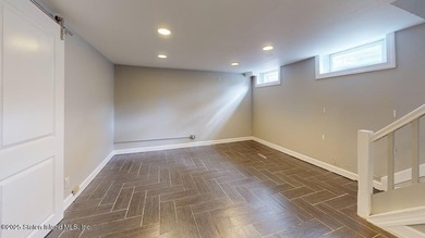Welcome to this charming and meticulously maintained townhouse - photo 15