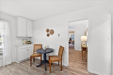 Beautifully updated 3-bedroom, 2-bath ranch offering over 2,000 - photo 17