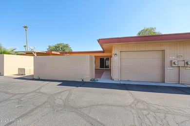 LOCATION, LOCATION, LOCATION! Beautiful, move-in-ready and - photo 32