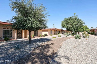 LOCATION, LOCATION, LOCATION! Beautiful, move-in-ready and - photo 41