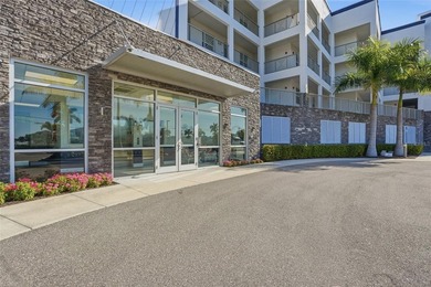 Experience LUXURY WATERFRONT LIVING in this stunning 2-bedroom - photo 5