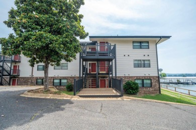 Lake Home For Sale in Hot Springs, Arkansas
