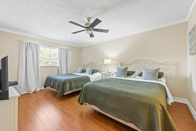 Welcome to this beautifully renovated 2-bedroom, 2-bathroom - photo 11