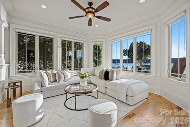 Spectacular sunsets and refined architectural details define - photo 12