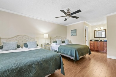 Welcome to this beautifully renovated 2-bedroom, 2-bathroom - photo 12