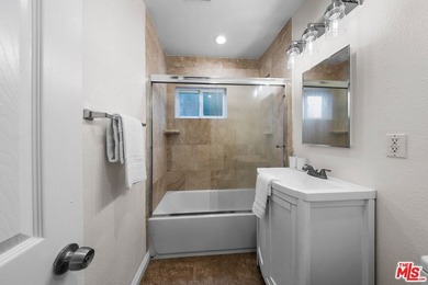 A rare and remarkable opportunity to own a fully vacant - photo 14