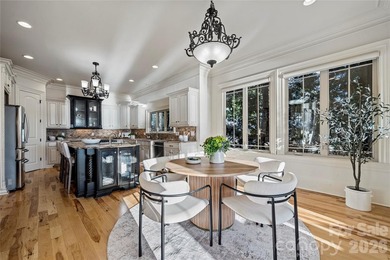 Spectacular sunsets and refined architectural details define - photo 15