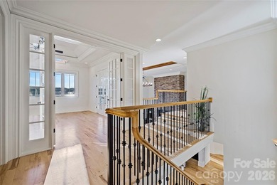 Spectacular sunsets and refined architectural details define - photo 24