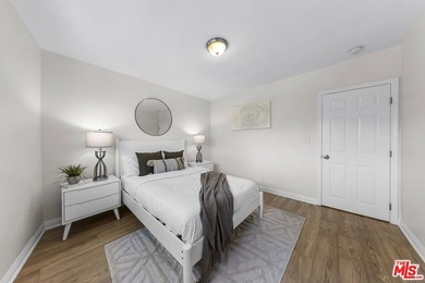 A rare and remarkable opportunity to own a fully vacant - photo 32