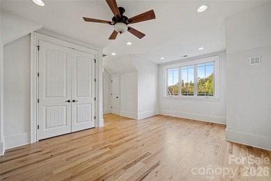 Spectacular sunsets and refined architectural details define - photo 35