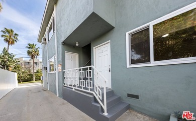 A rare and remarkable opportunity to own a fully vacant - photo 39