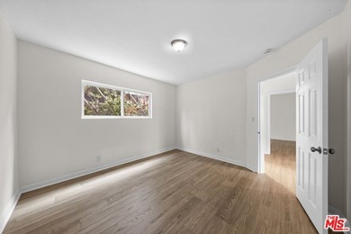 A rare and remarkable opportunity to own a fully vacant - photo 44