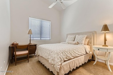 Located in the heart of Kierland, this single-level residence is - photo 8