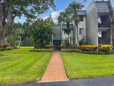Beautifully maintained 3-bedroom townhouse in a sought-after 55+ - photo 1