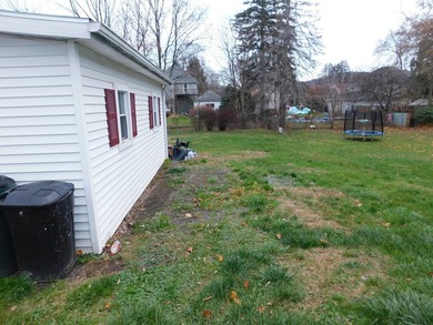Move-in-Ready home in Athens, PA!  This well-kept 2-bedroom home