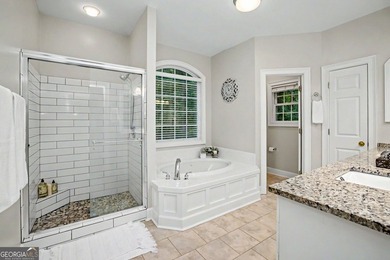 Beautiful, updated Cape Cod on Finished Basement in Lake Redwine - photo 9