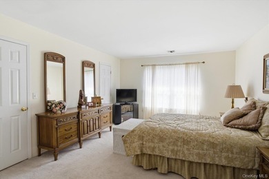2 Bedroom 1.5 Bath Condo in East Islip School District. Larger - photo 11