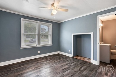Don't miss your opportunity to own this beautifully updated home - photo 13