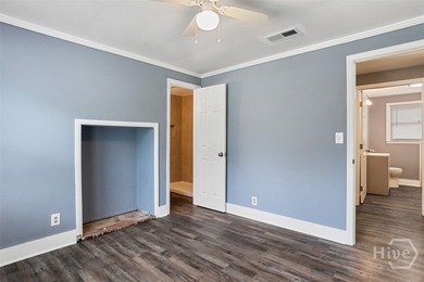 Don't miss your opportunity to own this beautifully updated home - photo 14