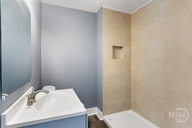 Don't miss your opportunity to own this beautifully updated home - photo 15