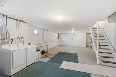 2 Bedroom 1.5 Bath Condo in East Islip School District. Larger - photo 17
