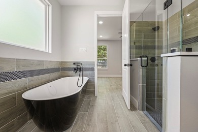 ***BACK ON THE MARKET, READY FOR A NEW BUYER*** Beautiful 2023