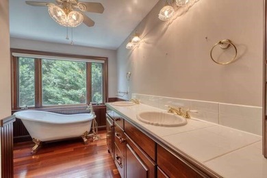Elegant custom-built estate home with expansive lake views - photo 8