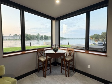 Stunning river views from every room is what you'll find in this - photo 20